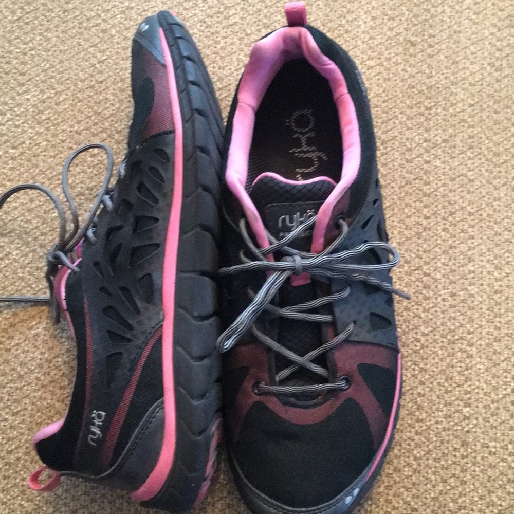 Ryka running shoes